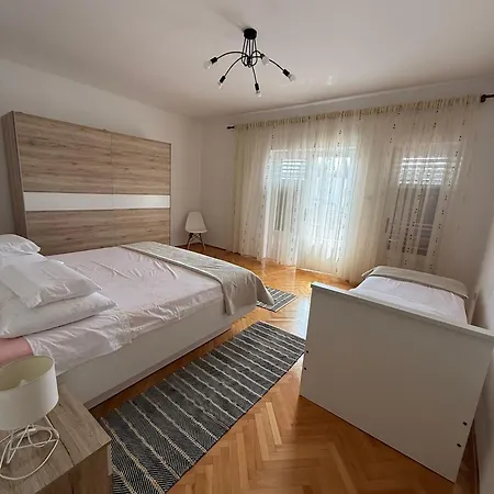 Guest house Villa Brajkovic