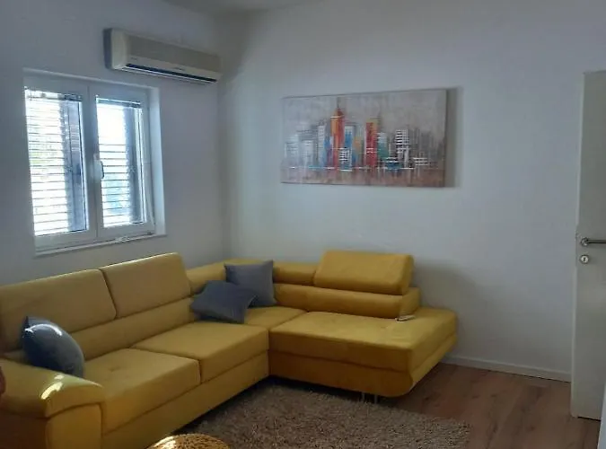 Gostinjska kuća Villa Brajković Vodice